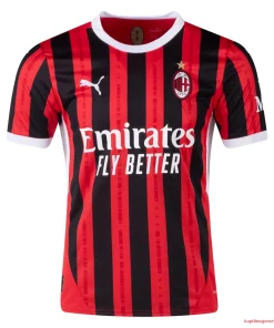 Alternative view of AC Milan Christian Pulisic 11 Nogometni Dresi Domači 2024/25