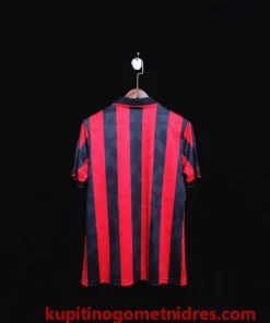 Alternative view of AC Milan Retro Nogometni Dresi Domači 1992/94