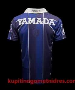 Alternative view of Brazilija Retro International