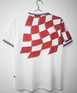 Alternative view of Hrvaška Retro Nogometni Dresi Domači 1998