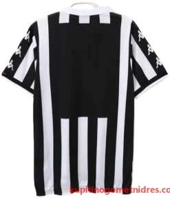 Alternative view of Juventus Retro Nogometni Dresi Domači 1999-2000