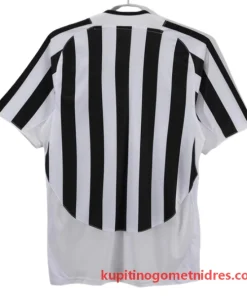 Alternative view of Juventus Retro Nogometni Dresi Domači 2003-2004