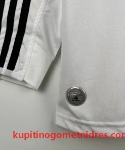 Alternative view of Real Madrid Retro Nogometni Dresi Domači 09-10 Dolgi Rokav