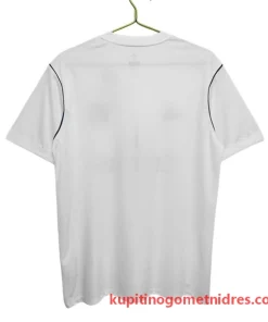 Alternative view of Real Madrid Retro Nogometni Dresi Domači 17-18