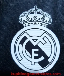 Alternative view of Real Madrid Retro Nogometni Dresi Tretji 14-15